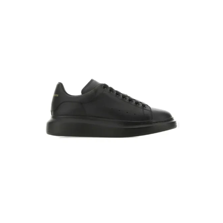 Alexander McQueen - Triple Black